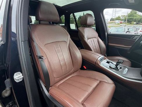 Used 2019 BMW X5 xDrive50i w/ M Sport Package AWD/4WD image 19