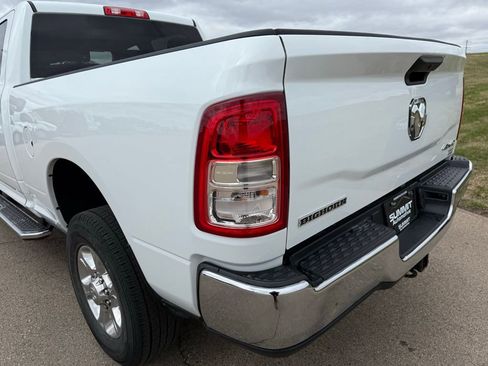 Used 2024 RAM 2500 Big Horn AWD/4WD image 29