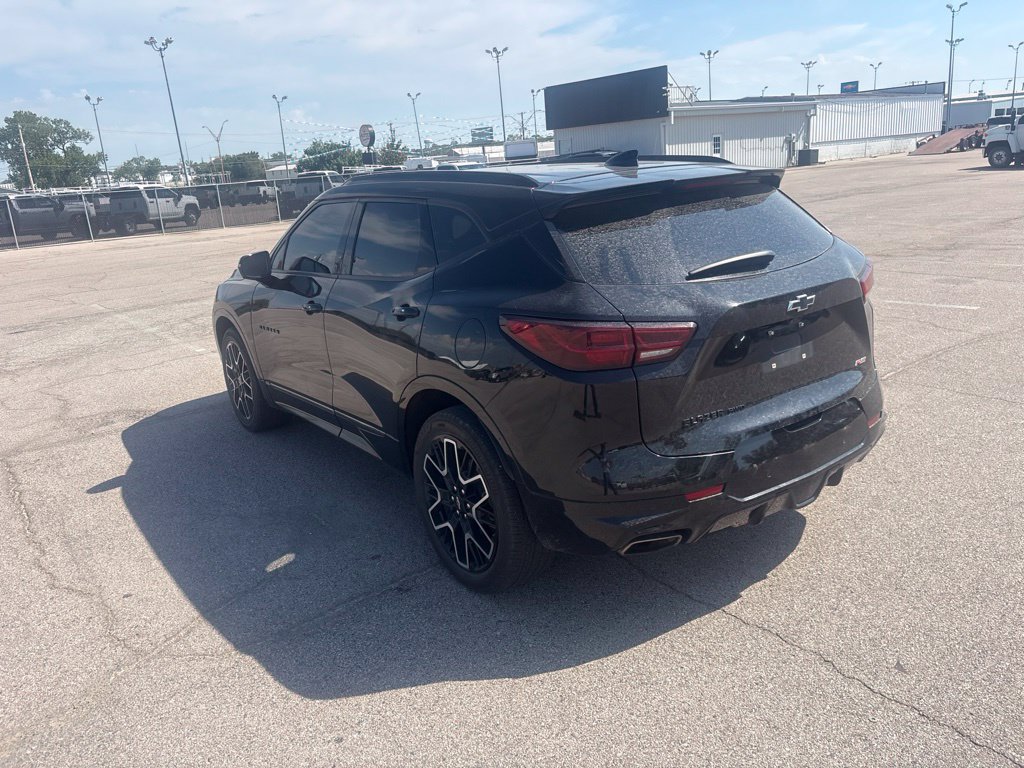 Used 2023 Chevrolet Blazer RS w/ Driver Confidence II Package AWD/4WD image 10