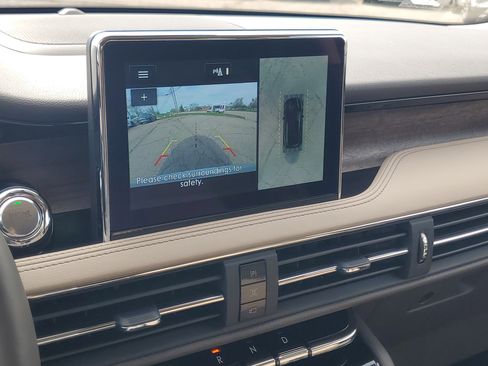 Used 2022 Lincoln Corsair Reserve w/ Equipment Group 201A image 17