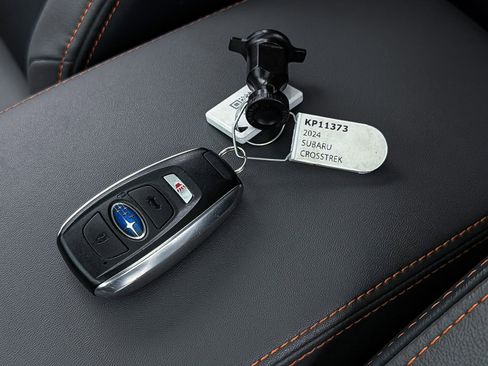 Used 2024 Subaru Crosstrek 2.5i Limited w/ Crosstrek Mirror Package image 32