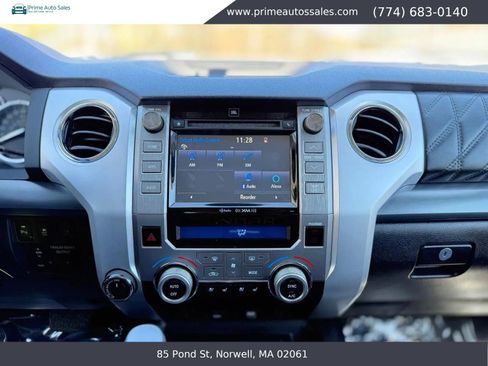 Used 2017 Toyota Tundra Platinum AWD/4WD image 24