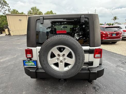 Used 2008 Jeep Wrangler X AWD/4WD image 4