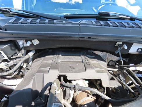 Used 2018 Ford F150 XLT w/ Equipment Group 302A Luxury AWD/4WD image 31