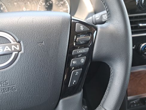 Used 2022 Nissan Armada SL AWD/4WD image 19