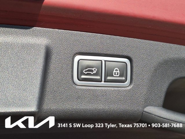 Certified 2023 Kia Sorento SX AWD/4WD image 10