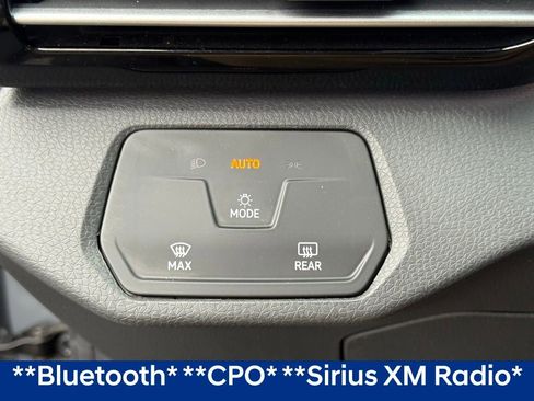 Used 2023 Volkswagen ID.4 Pro image 5