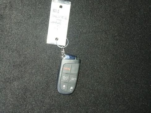 New 2026 Jeep Compass Latitude image 39