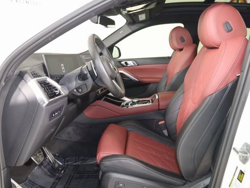 Used 2024 BMW X6 xDrive40i image 12