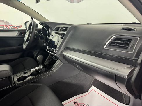 Used 2019 Subaru Legacy 2.5i Premium image 12