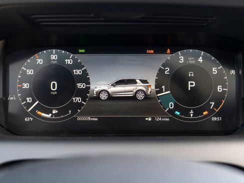 New 2025 Land Rover Discovery Sport S image 13