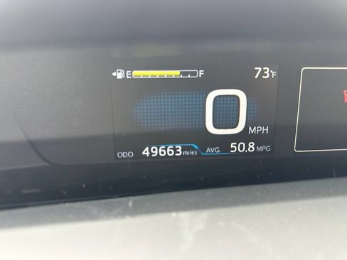 Used 2016 Toyota Prius Four Touring w/ Premium Convenience Package FWD image 11