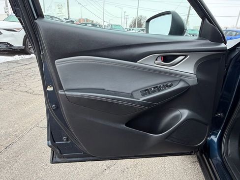 Used 2019 MAZDA CX-3 Touring image 10