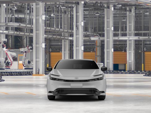 New 2027 Toyota Prius FWD image 17