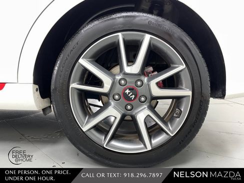 Used 2021 Kia Soul GT-Line image 12