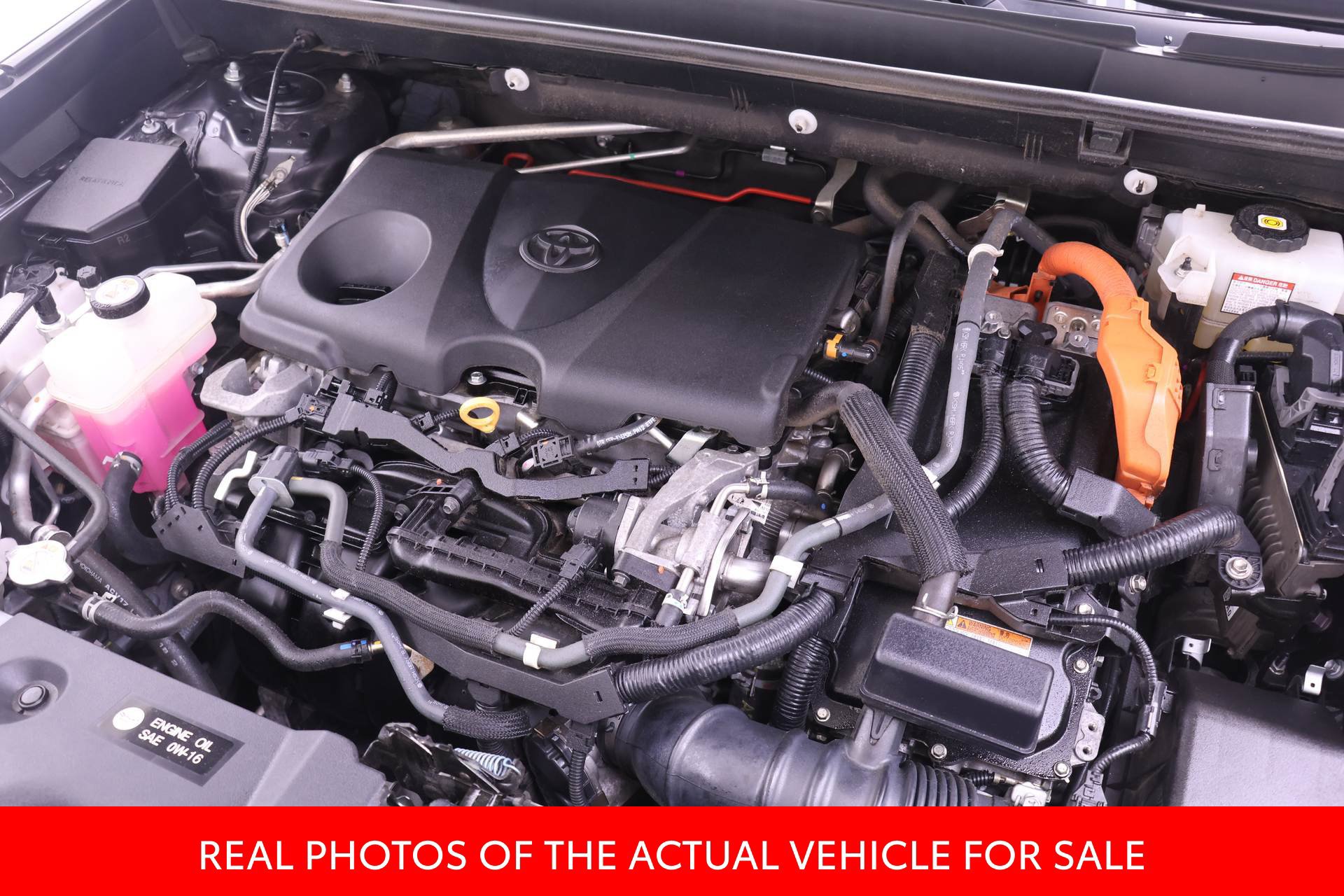 Used 2021 Toyota RAV4 XSE AWD/4WD image 17