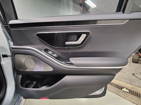 Used 2023 Mercedes-Benz S 580 4MATIC Sedan w/ AMG Line image 18