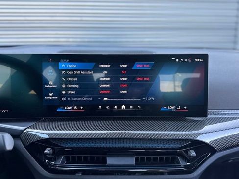 Used 2026 BMW M2 w/ Lighting Package RWD image 27