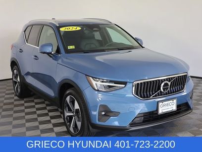 Used 2024 Volvo XC40 B5 Plus