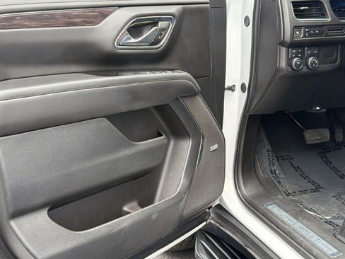Used 2024 Chevrolet Tahoe LT AWD/4WD image 23