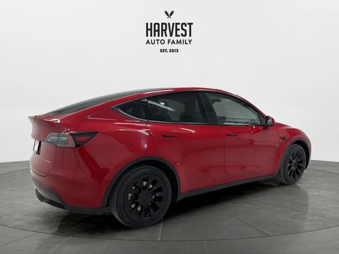 Used 2023 Tesla Model Y Long Range AWD/4WD image 7