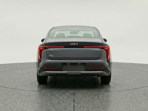 Used 2025 Kia K4 LXS image 7