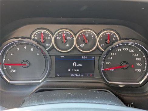 Used 2021 Chevrolet Suburban LT image 12