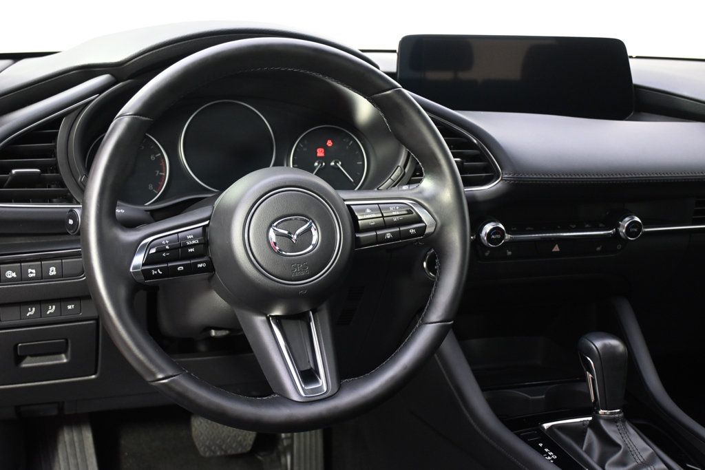 Used 2025 MAZDA MAZDA3 Hatchback w/ Appearance Package AWD/4WD image 12