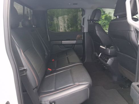 Used 2021 Ford F150 Lariat RWD image 16