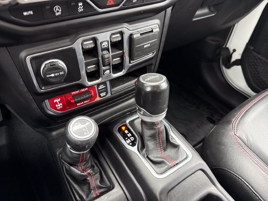 Used 2020 Jeep Gladiator Rubicon AWD/4WD image 23