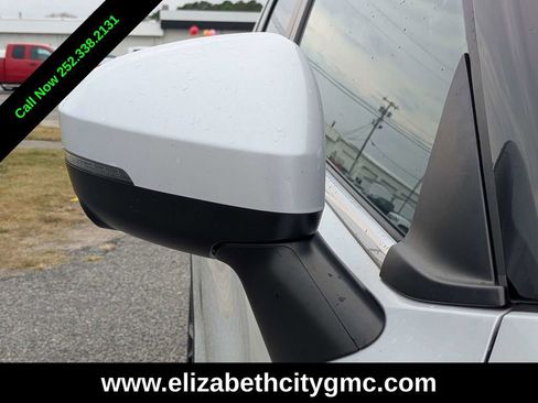 Used 2022 Mitsubishi Outlander SE image 11