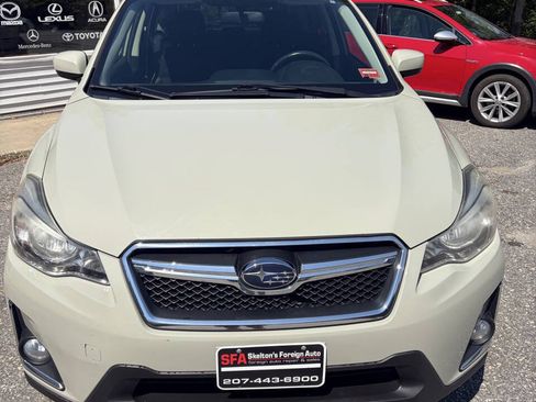 Used 2016 Subaru Crosstrek 2.0i Premium AWD/4WD image 16