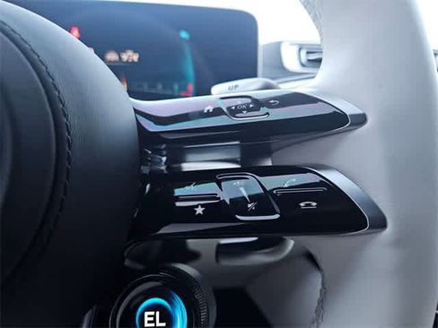 Used 2025 Mercedes-Benz S 63 AMG S image 28