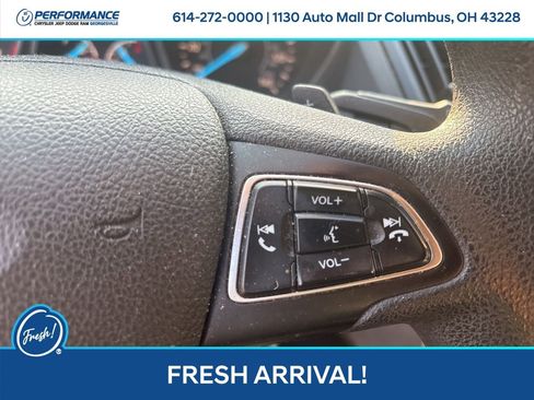 Used 2017 Ford Escape SE image 22