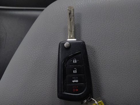 Used 2023 Toyota Camry LE FWD image 32