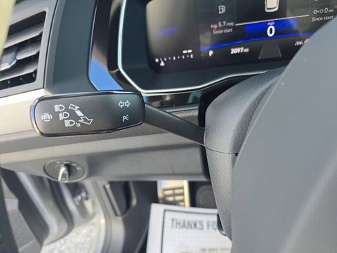 Used 2024 Volkswagen Jetta Sport image 22