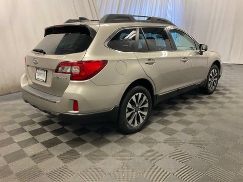 Used 2016 Subaru Outback 2.5i Limited AWD/4WD image 2