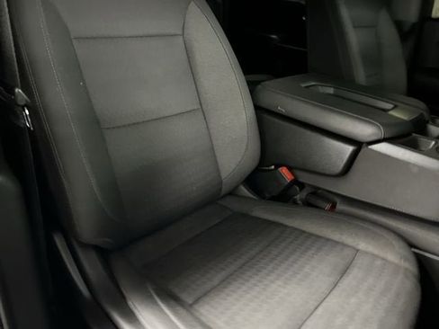 Certified 2022 Chevrolet Silverado 1500 Custom image 27