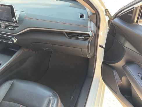 Used 2020 Nissan Altima 2.5 SR w/ Premium Package AWD/4WD image 26