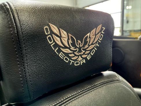 Used 2002 Pontiac Firebird Trans Am image 40