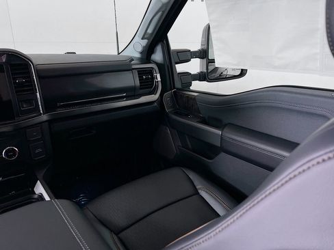 New 2025 Ford F350 Lariat w/ FX4 Off-Road Package image 27