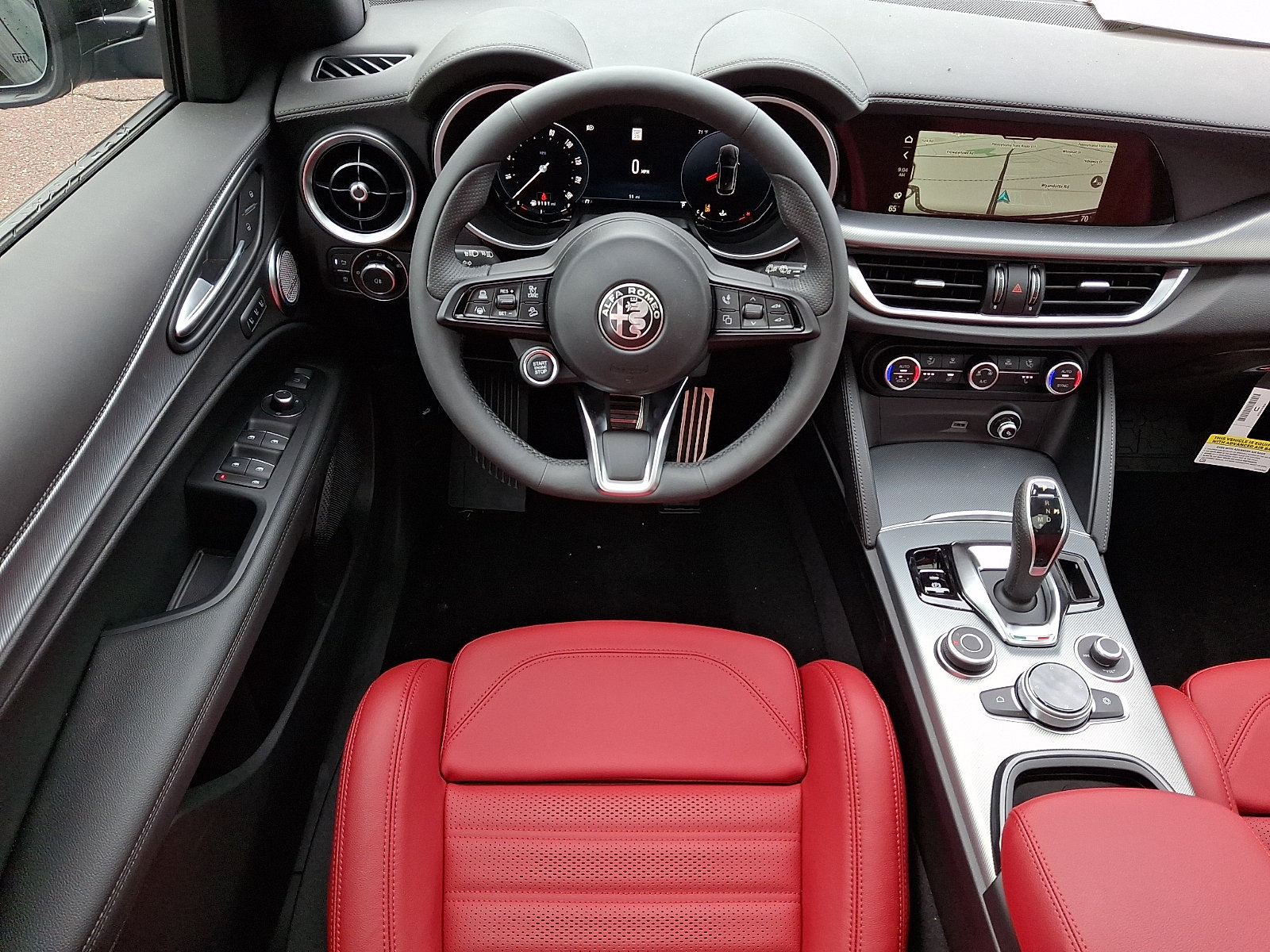 New 2026 Alfa Romeo Stelvio Sprint AWD/4WD image 8