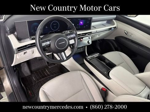 Used 2025 Hyundai Tucson SEL AWD/4WD image 9