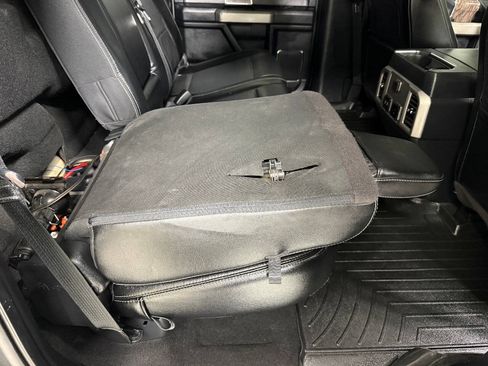 Used 2019 Ford F250 Lariat w/ Lariat Ultimate Package AWD/4WD image 43
