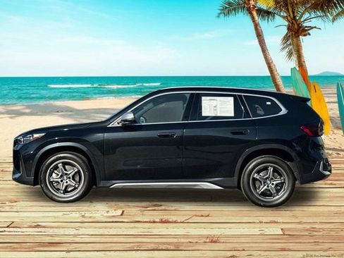 Used 2024 BMW X1 xDrive28i w/ Convenience Package AWD/4WD image 3
