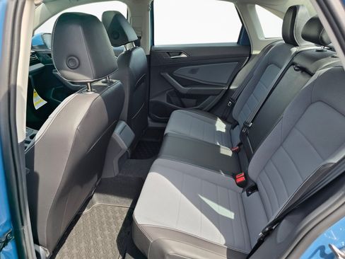 New 2026 Volkswagen Jetta SE FWD image 36