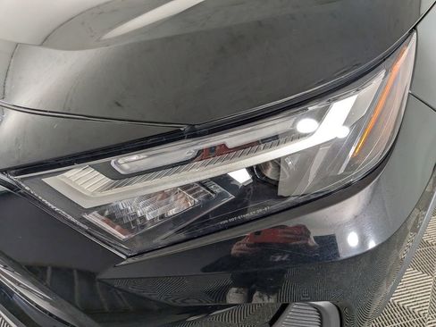 Used 2025 Toyota RAV4 XLE image 14