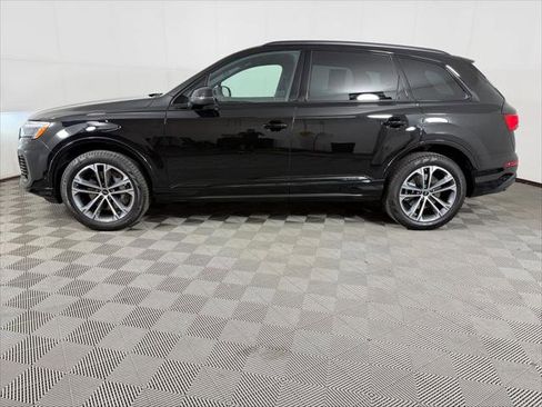 Certified 2026 Audi Q7 2.0T Premium w/ Convenience Plus Package AWD/4WD image 2