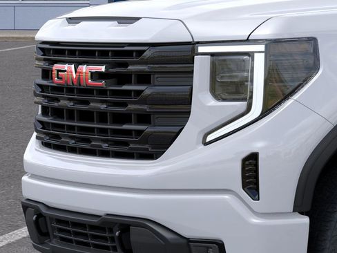New 2026 GMC Sierra 1500 Elevation image 16