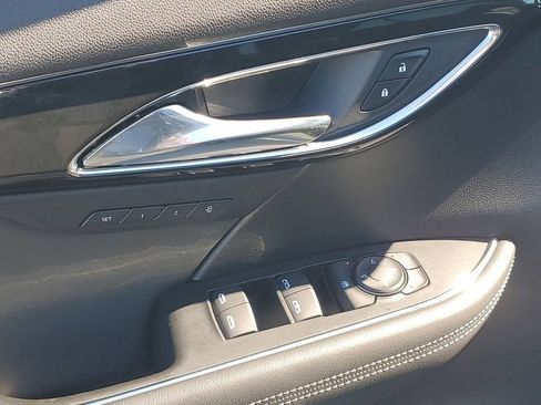 Used 2025 Buick Envision Preferred image 45